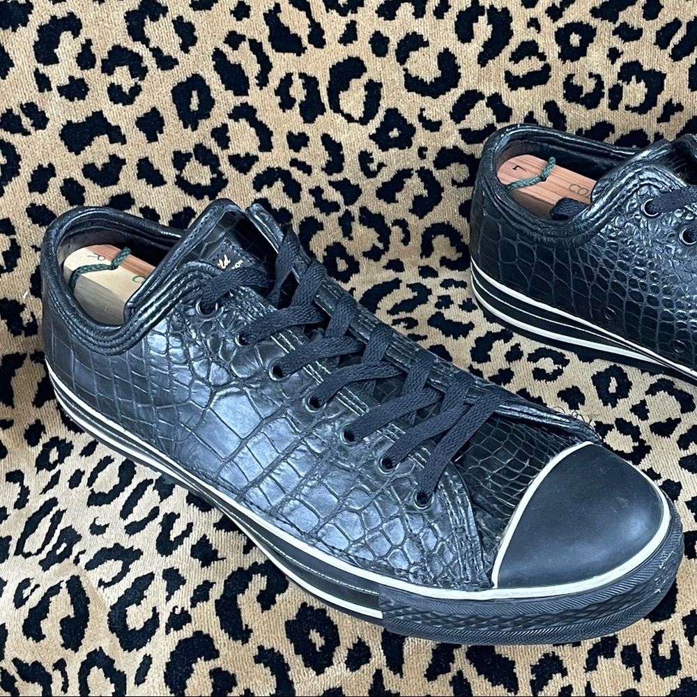 Black Croc, Chuck Taylors Size 12
